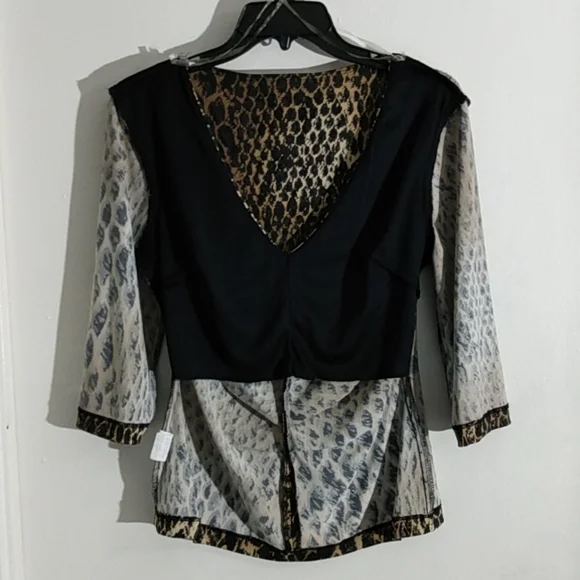 Ladies Connected Apparel Black/Gold Top Size Small - Picture 4 of 6